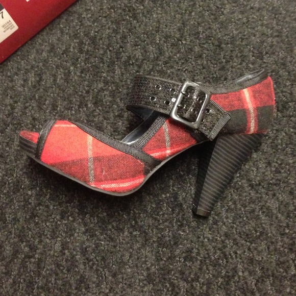 Red and black plaid heels