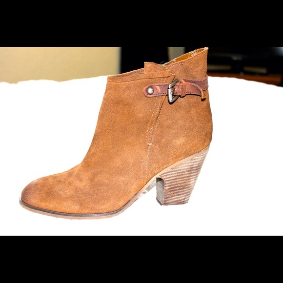 Brown Guess Ankle Boots
