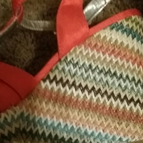 Very new rampage wedges - Picture 2 of 4