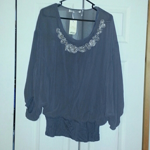 Grey Skill top
