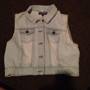 Jean Vest