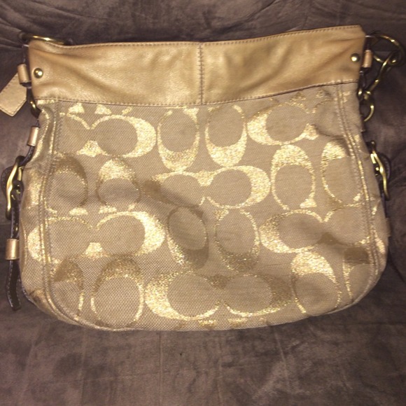 Coach Authentic purse - Picture 3 of 4