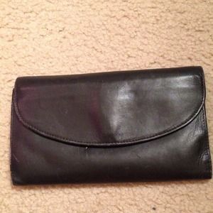 Used Vintage Black Leather Coach Wallet