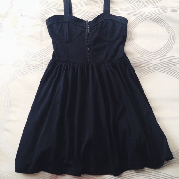 Cotton On Dresses & Skirts - Cotton On Bustier Dress