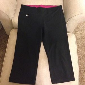 Under Armour Size L Perfect Capris & perfect pant