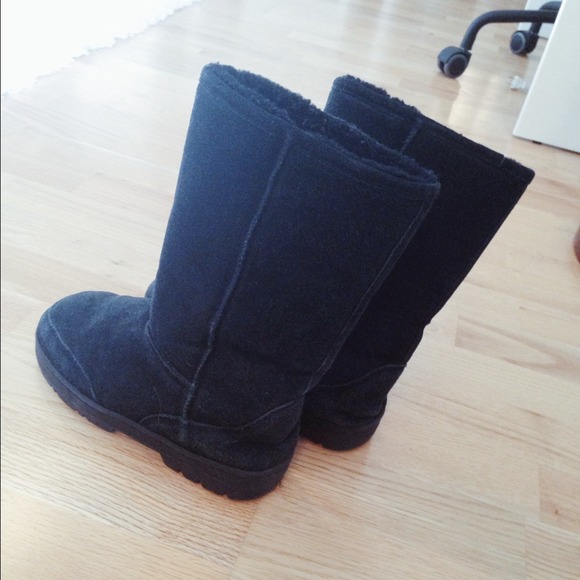 Cloud nine sheepskin ugg boots