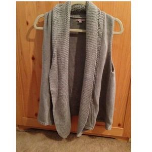Gap gray sweater
