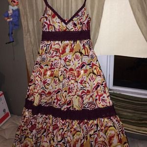 Bcbg maxi dress size 0 xs. Fall colors!