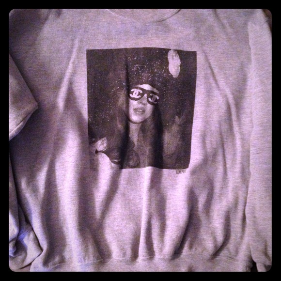 DimePiece Designs "Chanel Kate Moss" Pullover