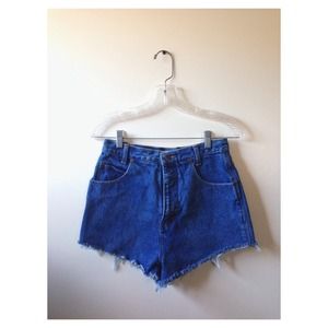 High waist shorts