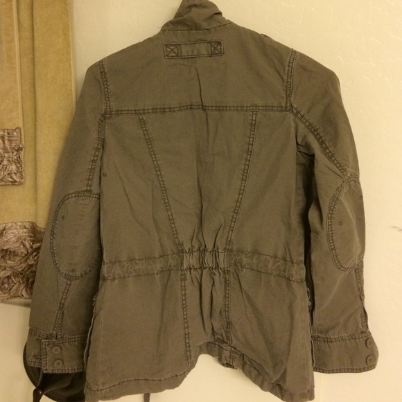 Jacket - Picture 2 of 3