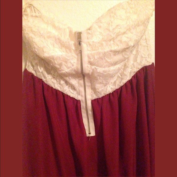 Dress - Picture 2 of 2