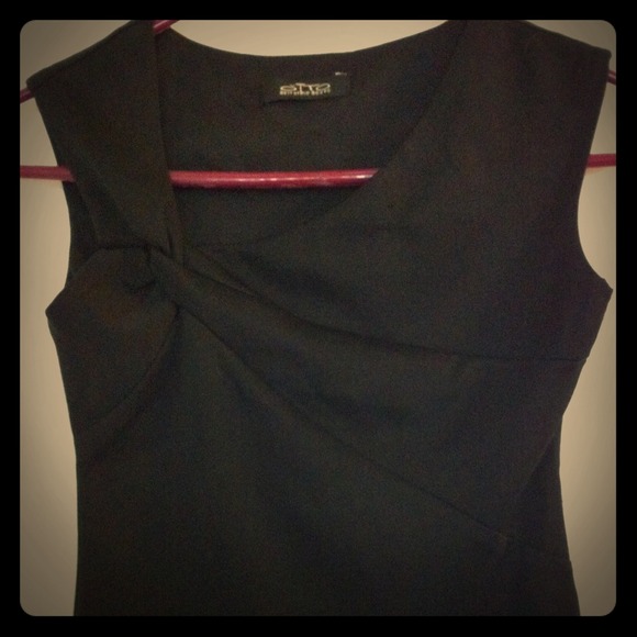 XS black tank top
