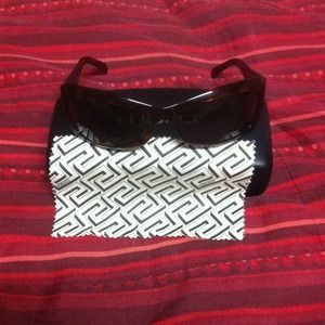 Authentic Versace 100%