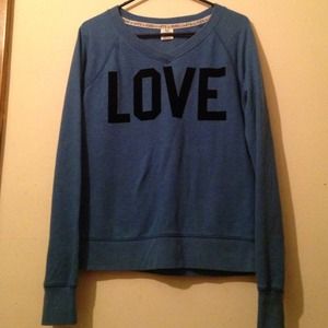blue VS PINK pullover sweatshirt