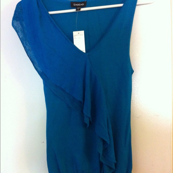 Nwt blue bebe ruffles top