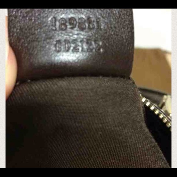 🎁Authentic Gucci🎁 SOLD😊 - Picture 3 of 4
