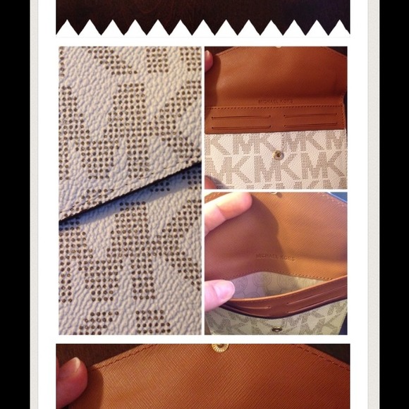 TRADED---MICHAEL KORS WHITE SLIM ENVELOPE WALLET - Picture 4 of 4