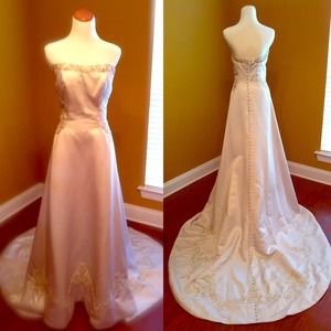 Vintage Wedding Dress
