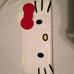 Hello kitty purse/ wallet
