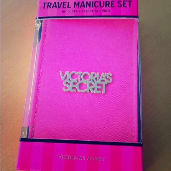 Travel Manicure Set