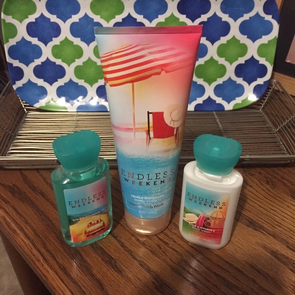 Endless Weekend Body Cream w/ 2 minis