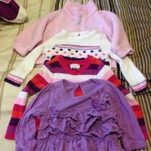 Lot of toddler girl clothes