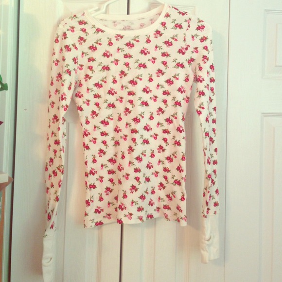 White Long Sleeve Flowery Thermal (MEDIUM)