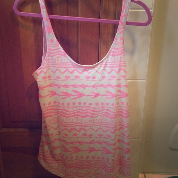 Victoria's Secret PINK tribal tank