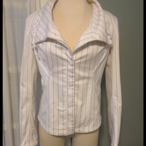 Nicole Miller Collection blazer - Picture 2 of 4