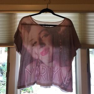 Marilyn Monroe shirt
