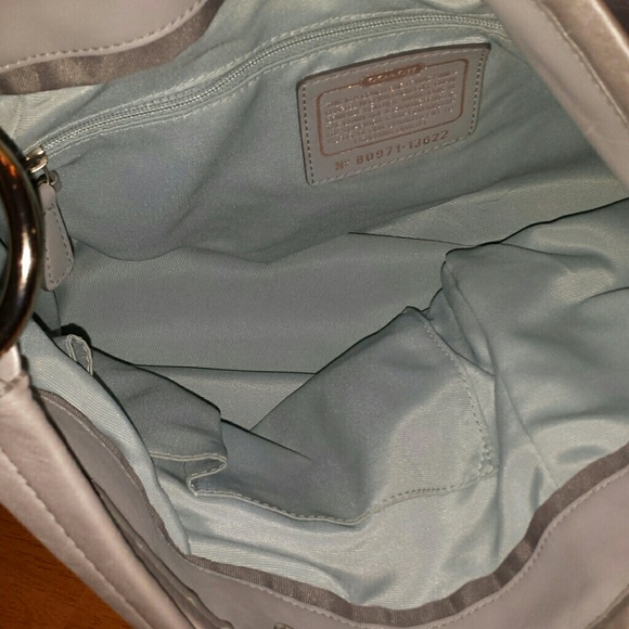 Authentic Coach Purse - Picture 4 of 4