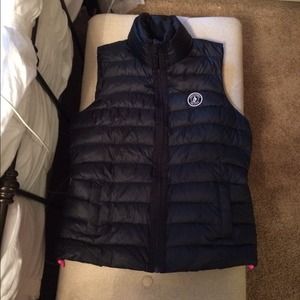 M Abercrombie and Fitch navy blue insulated vest