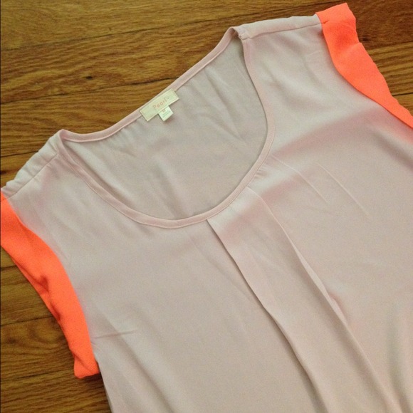 Pink and orange top! Only worn once! - Picture 2 of 2