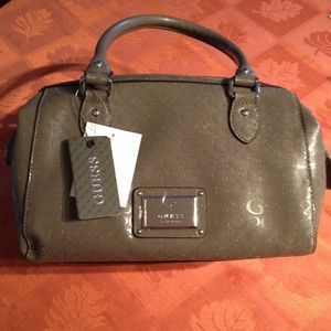 ---SOLD---Guess Maricruz Satchel Handbag