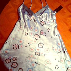 ---SOLD---Jones New York Nightie