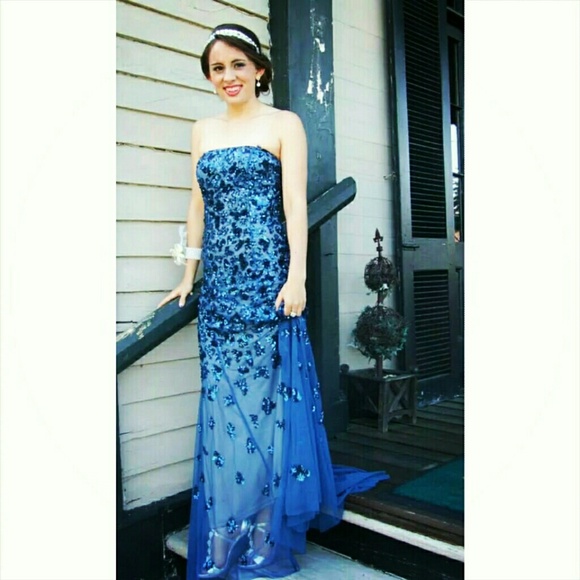 Gorgeous dark blue Formal/Prom Dress