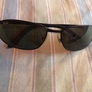 Ray ban sunglasses for men and wallet bundle!