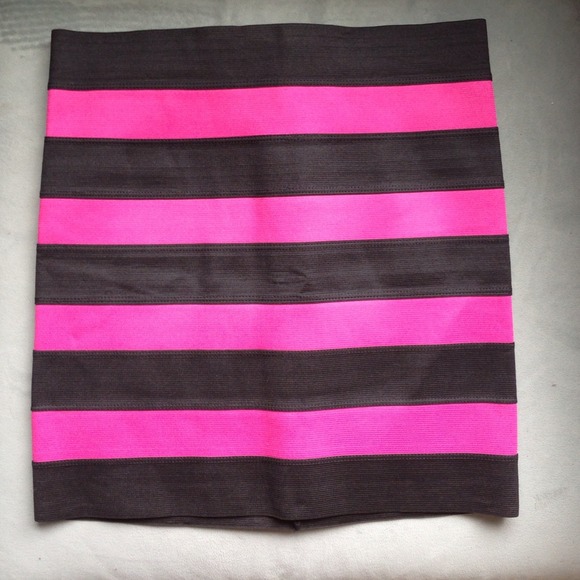 PLEASURE DOING BUSINESS Bandaged Skirt - Picture 3 of 4