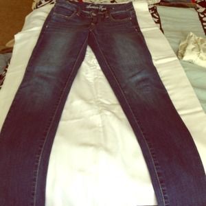 American Eagle skinny jeans