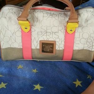 Purse/ Hand bag