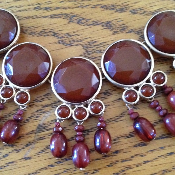 Necklace - Picture 2 of 2