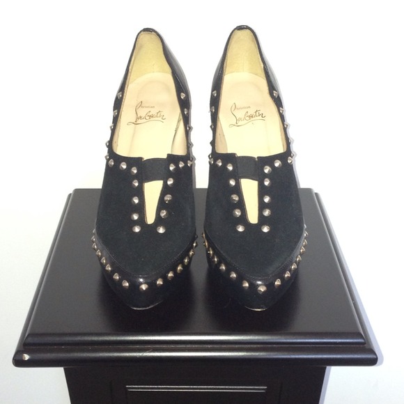 CHRISTIAN LOUBOUTIN Shoes