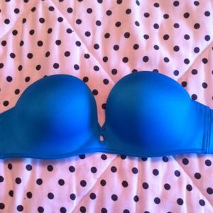 Super comfy push up Victoria secret bra!