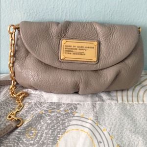 MARC BY MARC JACOBS KARLIE CLASSIC HANDBAG NEW