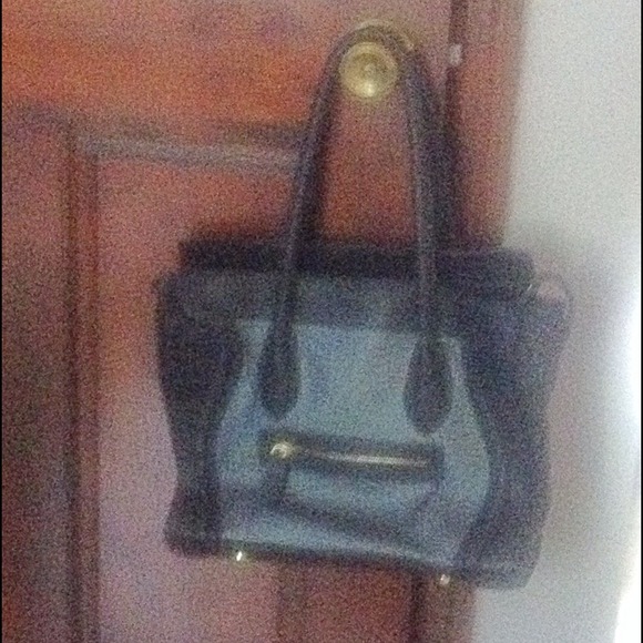 Grey and Black bag for @chloe333  💕