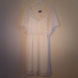 Lacey white batwing dress