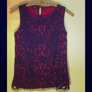 Black-laced, M Top with Red Underlay. AGB
