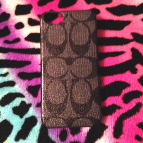 Iphone 5/5S Coach Case! - Picture 1 of 3