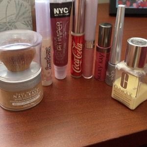 Makeup bundle